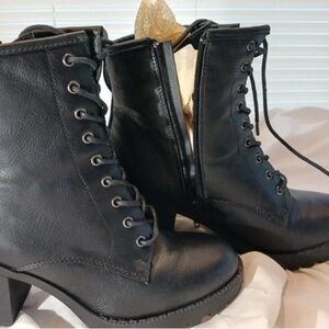 Zigi Soho Black Lace-Up Heeled Combat Boots